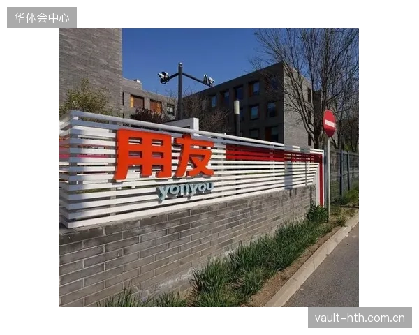 以数字化技术为核心的“技防”体系，正在清退传统体育场馆监管中依赖大量人力的“人防”模式